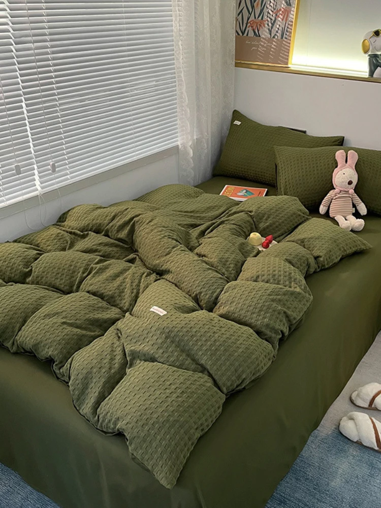 Korean Fashion Checker Four Piece Set Queen Bedding Set - Image 3