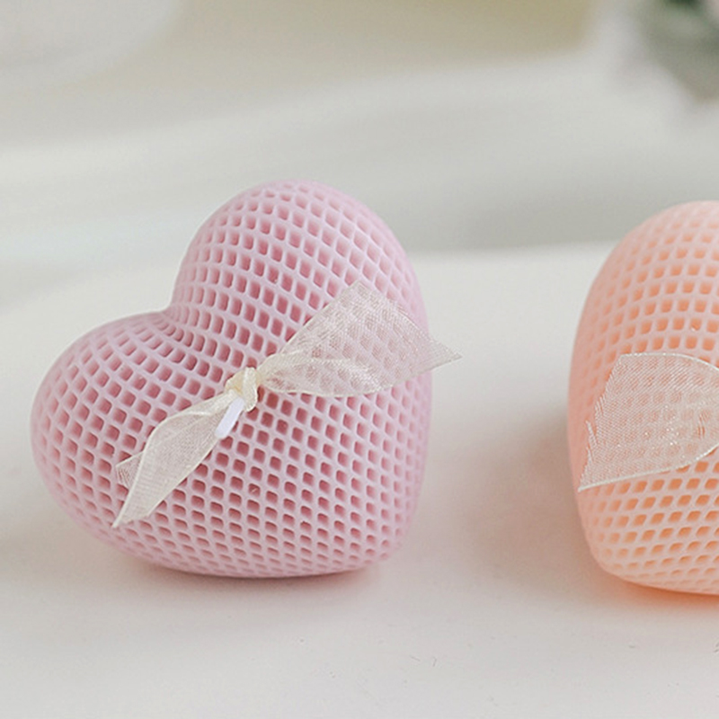 5PCS Cute Heart Shape Decorative Aromatic Candles Set - Image 3