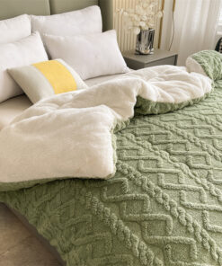 Alternative view of Super Thick Winter Cashmere Blankets