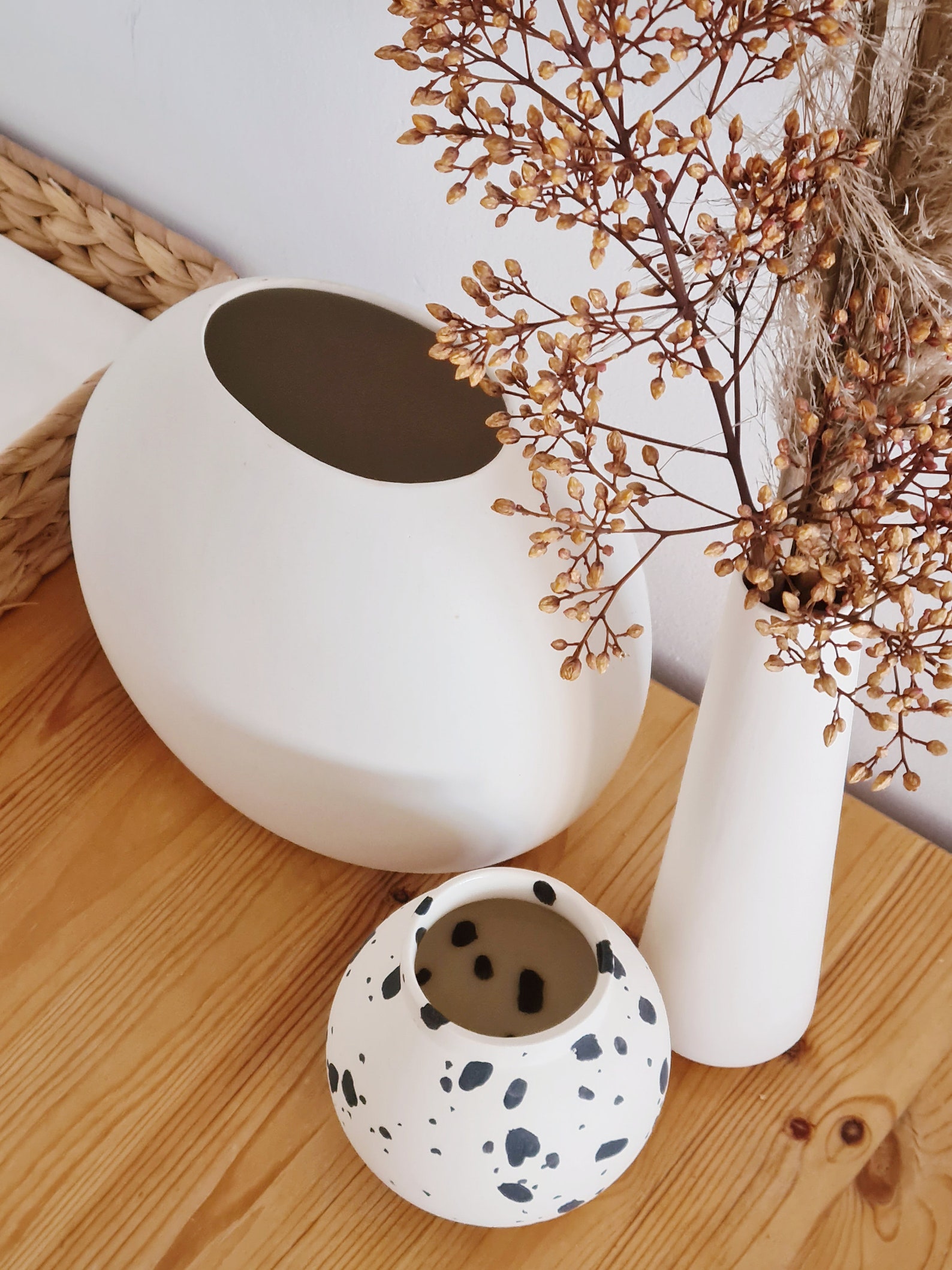 Minimalist Vase, Ceramic Flower Pot, Modern Home Decor - Image 4