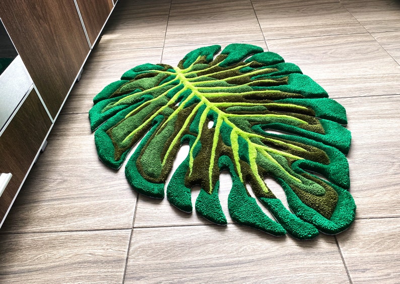 Green Monstera Leaf Rug Hand-Tufted Home Decor - Image 3